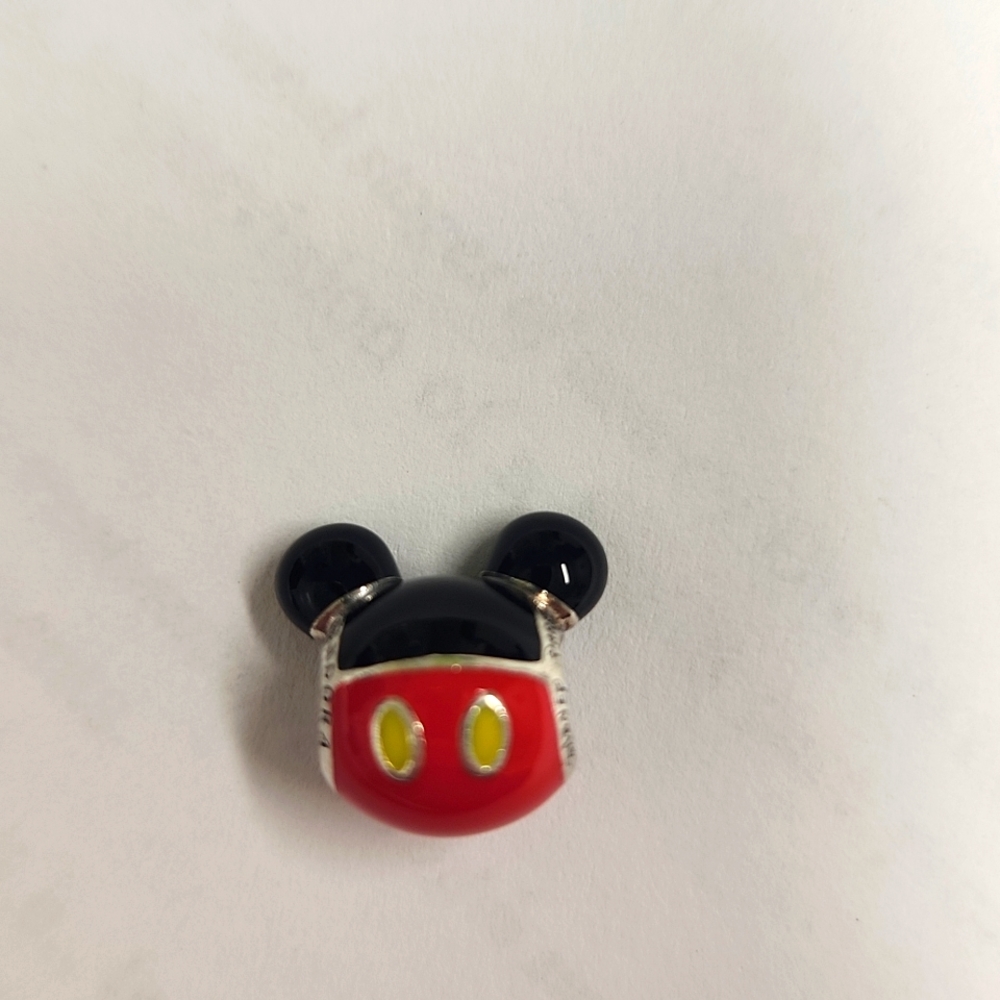 Pandora Mickey Mouse ''Playful'' Icon Charm
